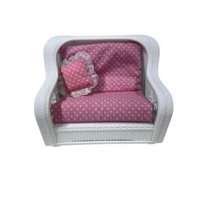 Vintage Barbie Dream House White Wicker Look Plastic Sofa Cushion 1983 EPC